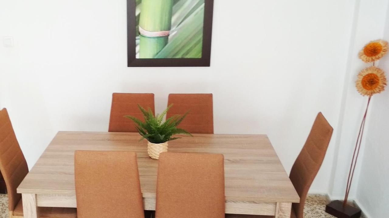 Apartamento Villa De Rota - Vista Mar, 135M2, Terraza, Sat Tv Y Mas エクステリア 写真